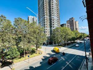 Unique Studio Flat in City 1110