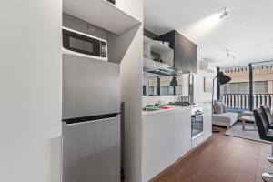 Sleek South Melbourne Pad 1-Bed by Albert Park
