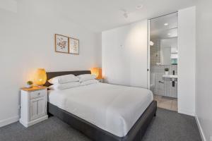 Sleek South Melbourne Pad 1-Bed by Albert Park