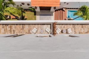 *CASA ALUXES- Guesthouse*