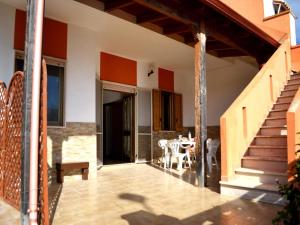 Tanoshii holiday home on the ground floor with outdoor space and parking space