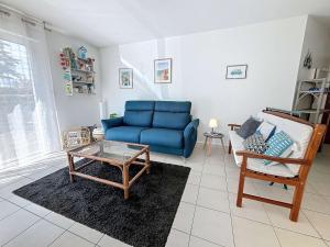 Appartements Charmant T2 avec double terrasse pres de la plage - Donville-les-Bains - FR-1-361-442 : photos des chambres