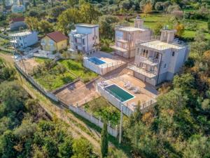 Villa Sofia, Žvinje