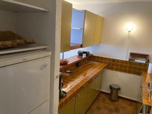 Appartement climatisé et lumineux au centre du Lavandou avec parking - FR-1-308-193