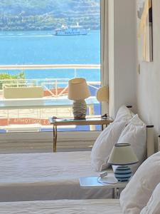 Igoumenitsa heart flats to let Mariasroom studios appart seaside-city Spyropoulos