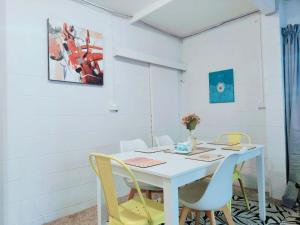 2 bedroom guest suite in North shore