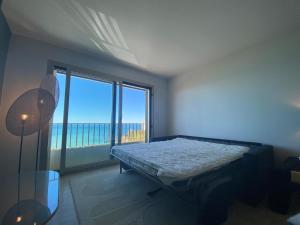 Studio moderne à Biarritz avec parking et vue océan - FR-1-239-1040