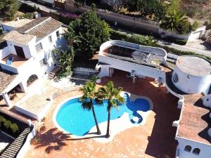 Villa de luxe avec piscine privée, proche plage, restaurants et activités à Moraira - HISP-216-219