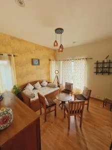 Mysa by Meraki - Entire Villa with Himalayan Views - Kausani