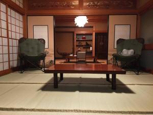 Seki 一棟貸x滝が見える半露天 自動麻雀卓 最大20名12時チェクイン後すぐにBBQ可 3-Star Accommodation lobby