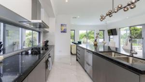 Solander Sanctuary By The Water