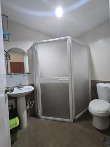 Minimalist inspired- A1 Courtyard Canyon Woods Tagaytay