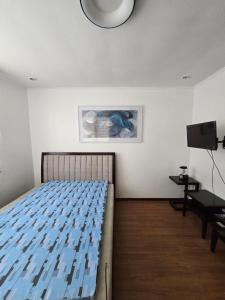 Minimalist inspired- A1 Courtyard Canyon Woods Tagaytay