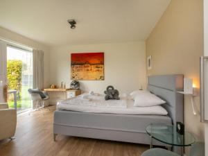 Holiday Home in Nieuwvliet near the Beach