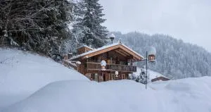 Green Chalet from Centuries ago - Going