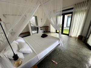 Ebony Boutique Villa