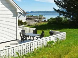 Five-Bedroom Holiday home in Vevang 1 - Vevang