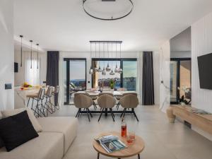 Luxury villa with swimming pool and sauna