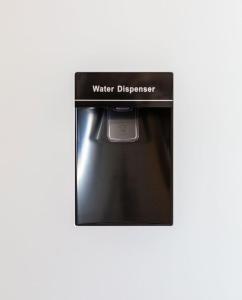 Stylish Apartment w Private Garden - Dog Friendly