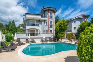 DG HOTELS ROSE RESORT