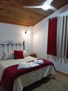 ENTRESIERRAS Apartamentos rurales con chimenea, barbacoa y espacio para eventos