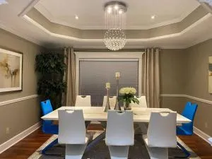 Peaceful 5-bedroom house with pool! - Pine Grove