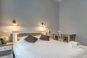 Superb Brand New Apartment Centra, Riga, Latvia