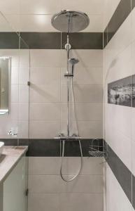 Superb Brand New Apartment Centra, Riga, Latvia