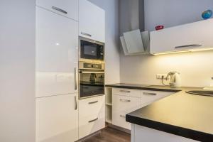 Superb Brand New Apartment Centra, Riga, Latvia