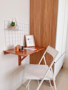 Madison Park Apartment COZY by Host Jess