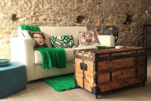 Jacuzzi au Lemon Tree et charme des pierres dorées