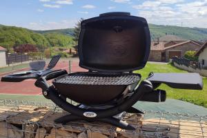 Jacuzzi au Lemon Tree et charme des pierres dorées