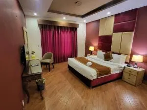 千禧格兰德酒店 - Kot Begam