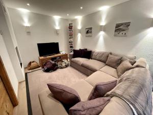 Spacious Family Apt Flims close to Lake Cauma