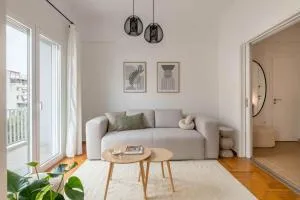 Sunny 2BR Apartment in Nea Smyrni by UPSTREET - Nea Smirni