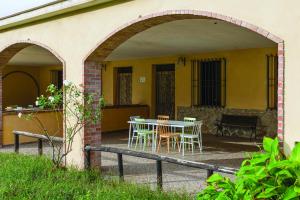 Casa con 2 Camere da Letto - Edificio Separato