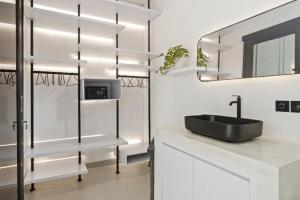 Modern 1BR minimalist villa with amazing views