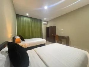 Aislah Edotel Lombok - Selong