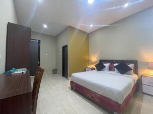 Aislah Edotel Lombok