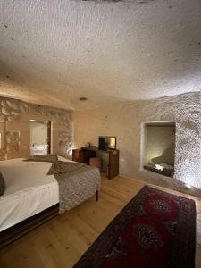 Ortahisar Cave Hotel