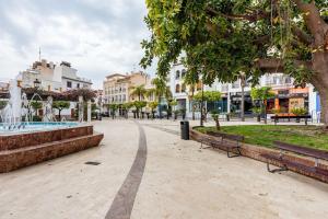 Apartamento completo con 3 amplios dormitorios y gran azotea privada