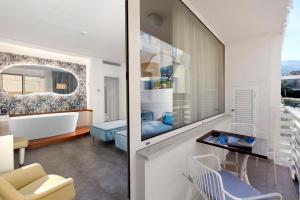 Deluxe Junior Suite