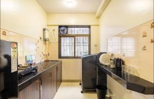 2BHK, Off Carter Rd, Bandra West