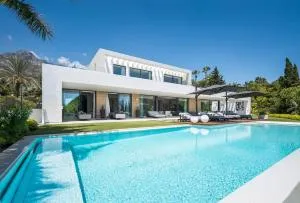 Villa Mirage, Sierra Blanca, Marbella - Ojén
