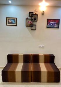 Blue Heart Home~1BHK Luxury & Cosy Flat in Tapovan