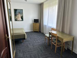 Seven Sisters Apartments with Self Check-In