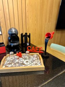 Flat lindíssimo Neo duos 502 à 50m da praia de Intermares