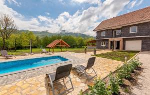 Nice Home In Gracac With Wifi