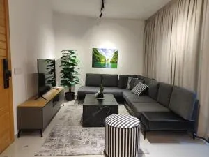 Eagle Nest 1-BR in Ashrafieh - Nahr al Mawt