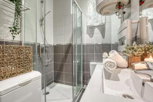 Appartements Peaceful Garden-Portes de Paris-METRO : photos des chambres